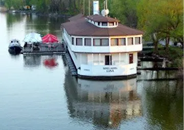 ***  Botel Hotel Lisa Budapešť Maďarsko